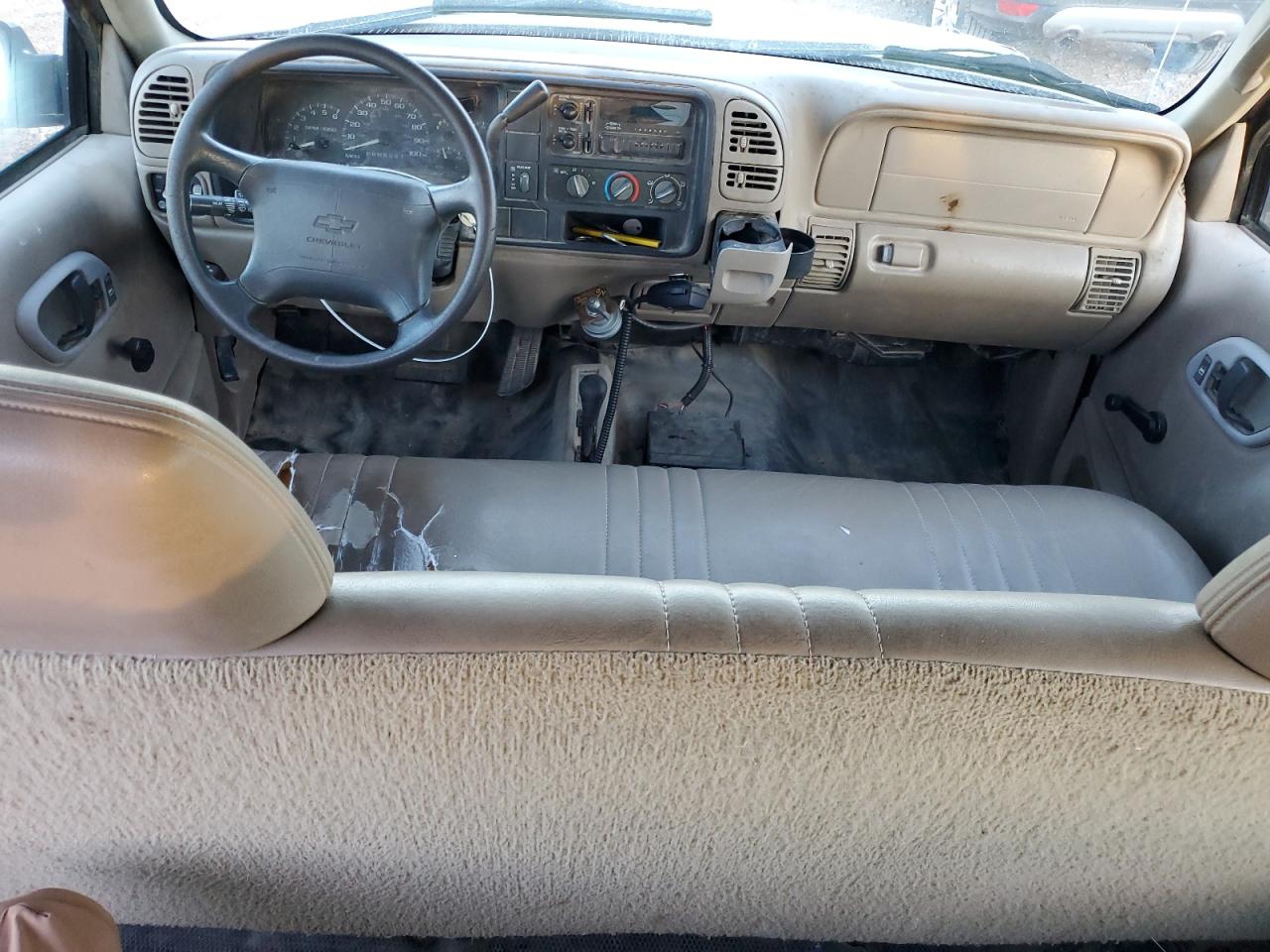 1997 Chevrolet Suburban K1500 VIN: 1GNFK16R2VJ318078 Lot: 91600785