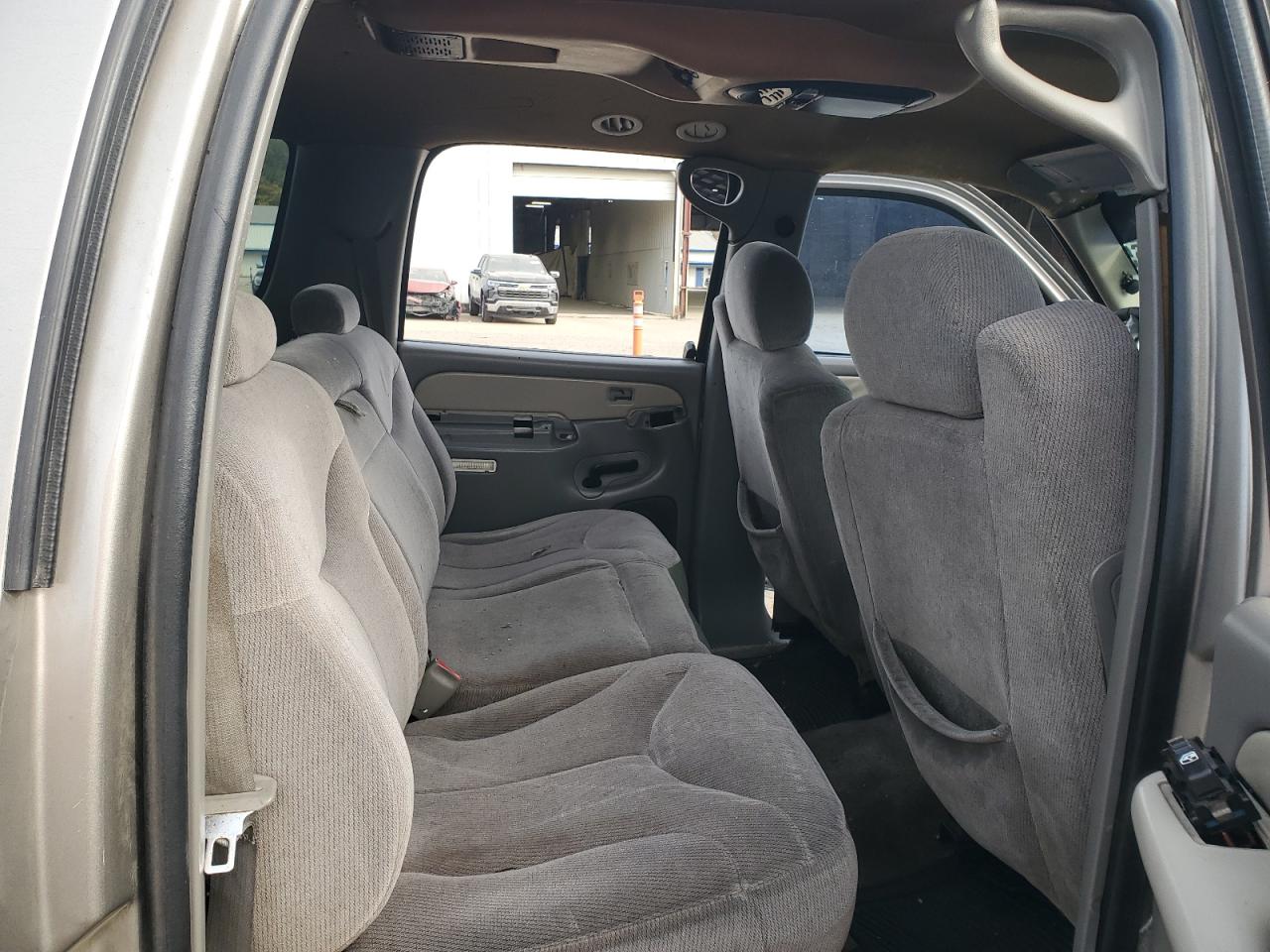 2001 GMC Yukon Xl C1500 VIN: 1GKEC16T71J256723 Lot: 92955365