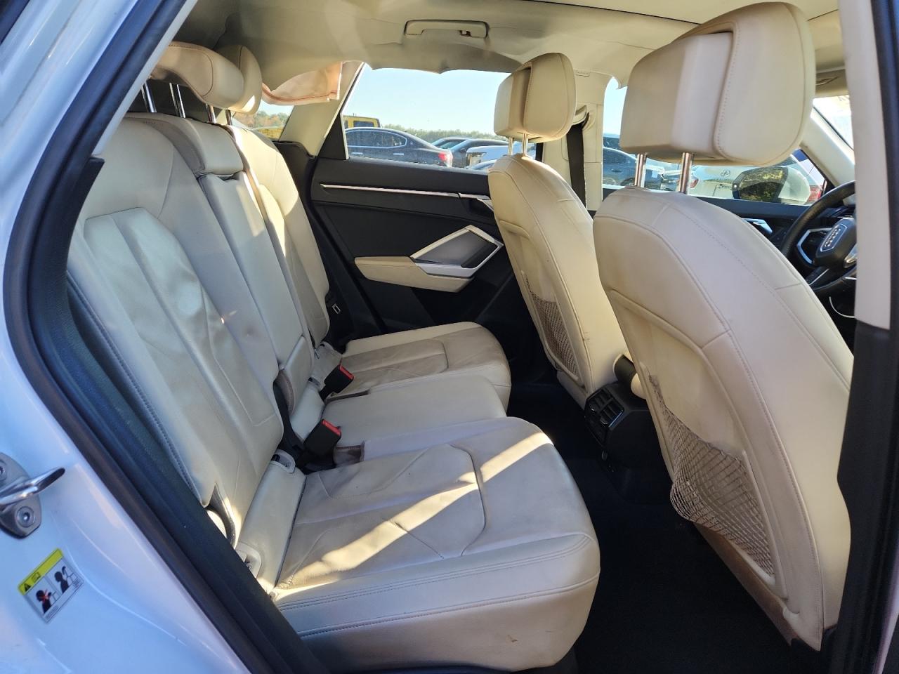 2020 Audi Q3 Premium VIN: WA1AECF30L1025093 Lot: 92372505