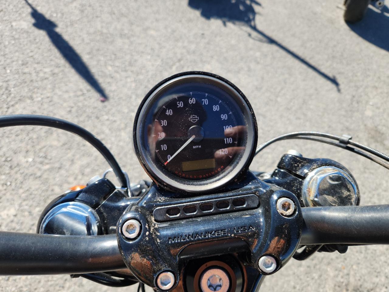 2017 Harley-Davidson Xl1200 Forty-Eight VIN: 1HD1LC317HC439433 Lot: 90928095