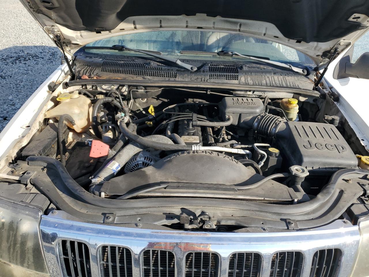 2002 Jeep Grand Cherokee Sport VIN: 1J4GX38S82C235601 Lot: 90432405