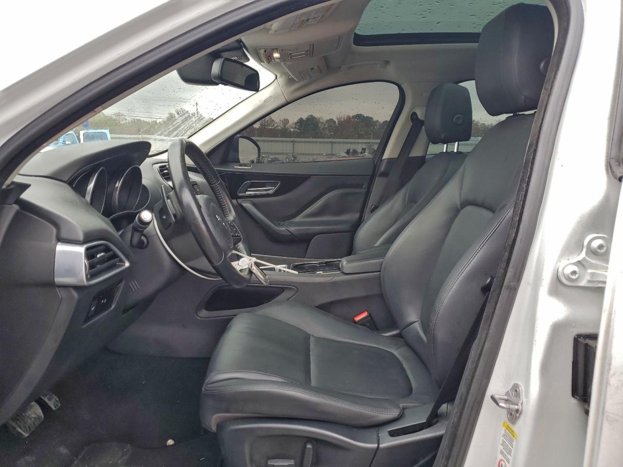 2017 Jaguar F-Pace Premium VIN: SADCJ2BVXHA049599 Lot: 93931855