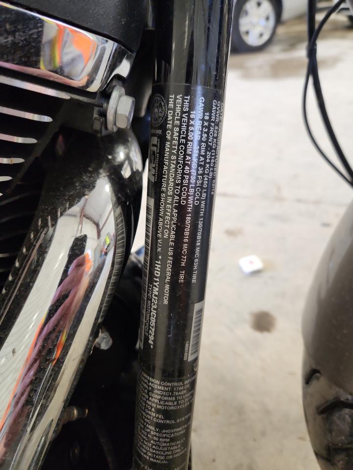 2018 Harley-Davidson Flsb Sport Glide VIN: 1HD1YMJ23JC057294 Lot: 93347285