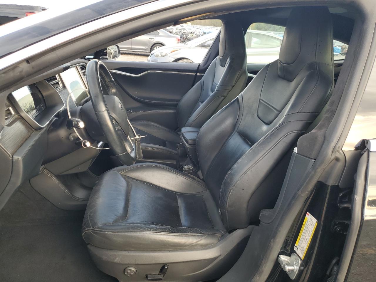 2015 Tesla Model S 85 VIN: 5YJSA1H1XFF083987 Lot: 91658665