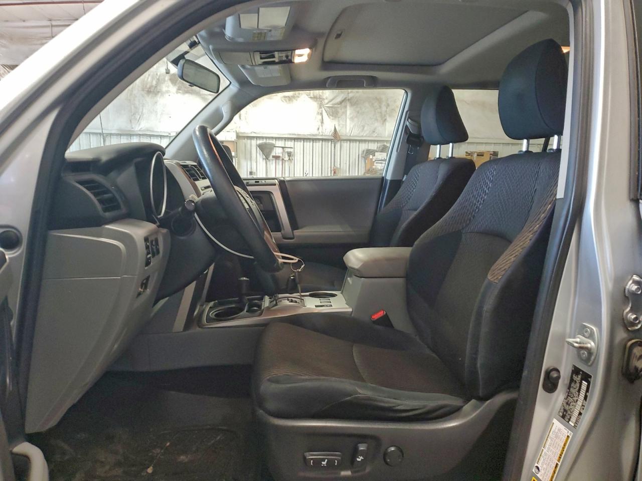 2011 Toyota 4Runner Sr5 VIN: JTEBU5JR9B5077054 Lot: 93879415