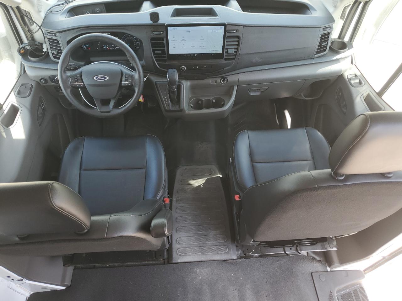 2025 Ford Transit T-250 VIN: 1FTBR1C82SKB05877 Lot: 93651535