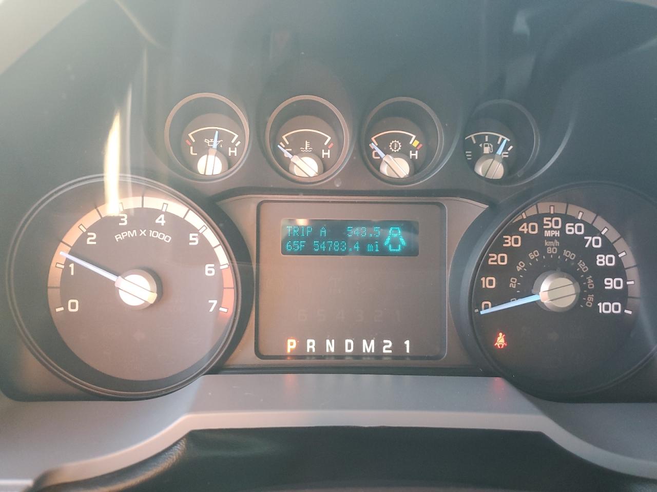 2015 Ford F350 Super Duty Flatbed Truck VIN: 1FDRF3G67FEA14874 Lot: 92568745