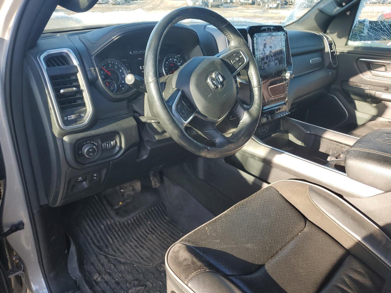 2020 Ram 1500 Laramie VIN: 1C6SRFRT9LN290493 Lot: 91890535
