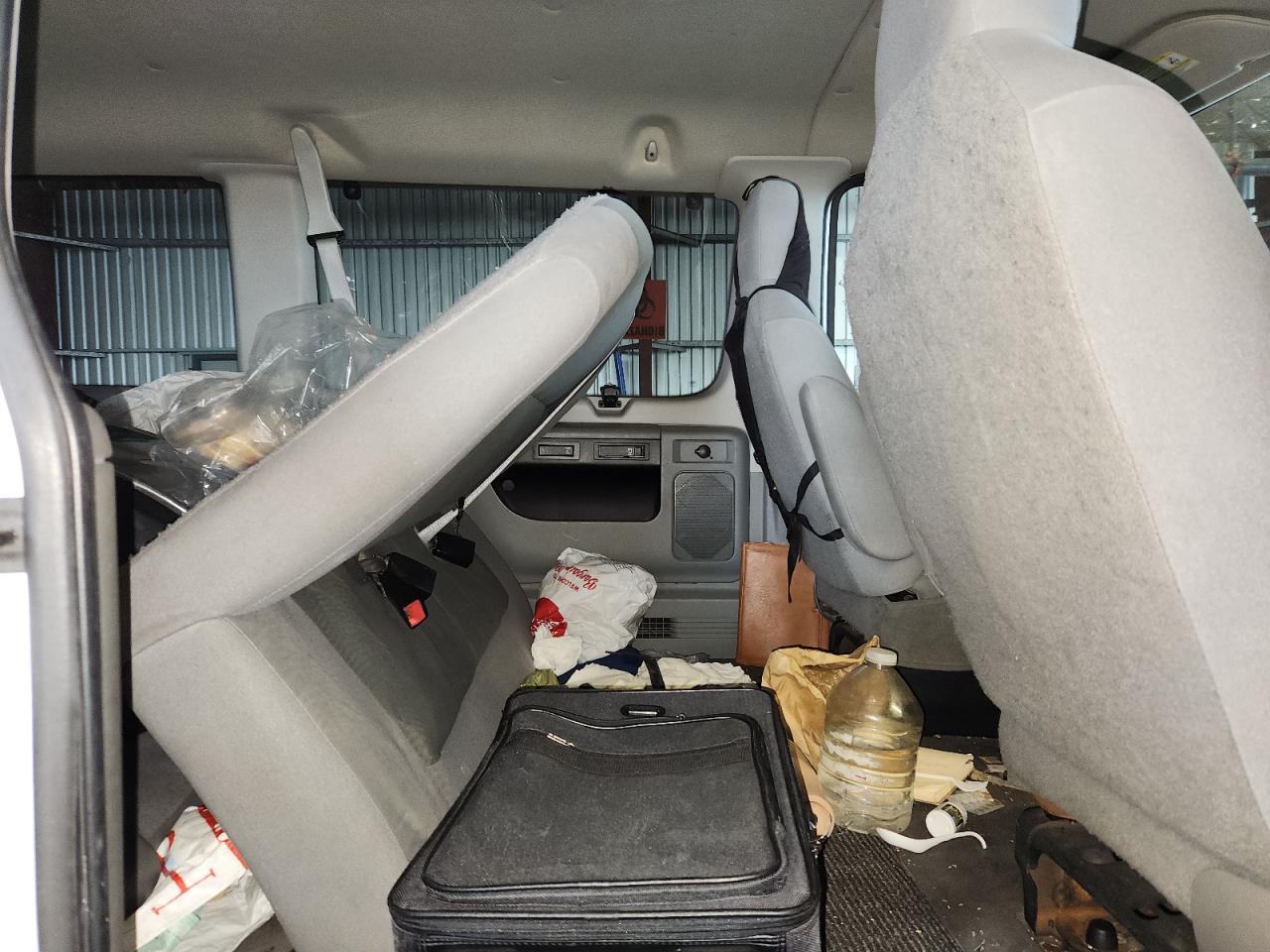 2009 Ford Econoline E350 Super Duty Wagon VIN: 1FBNE31L09DA68620 Lot: 91488965