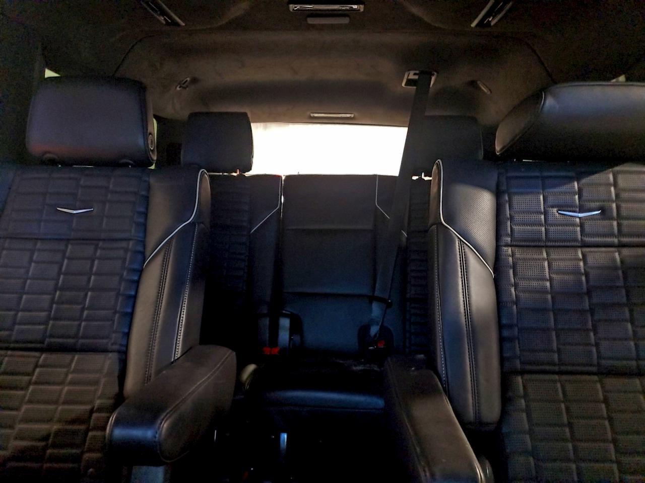 2022 Cadillac Escalade Esv Sport Platinum VIN: 1GYS4RKL9NR304000 Lot: 93124055