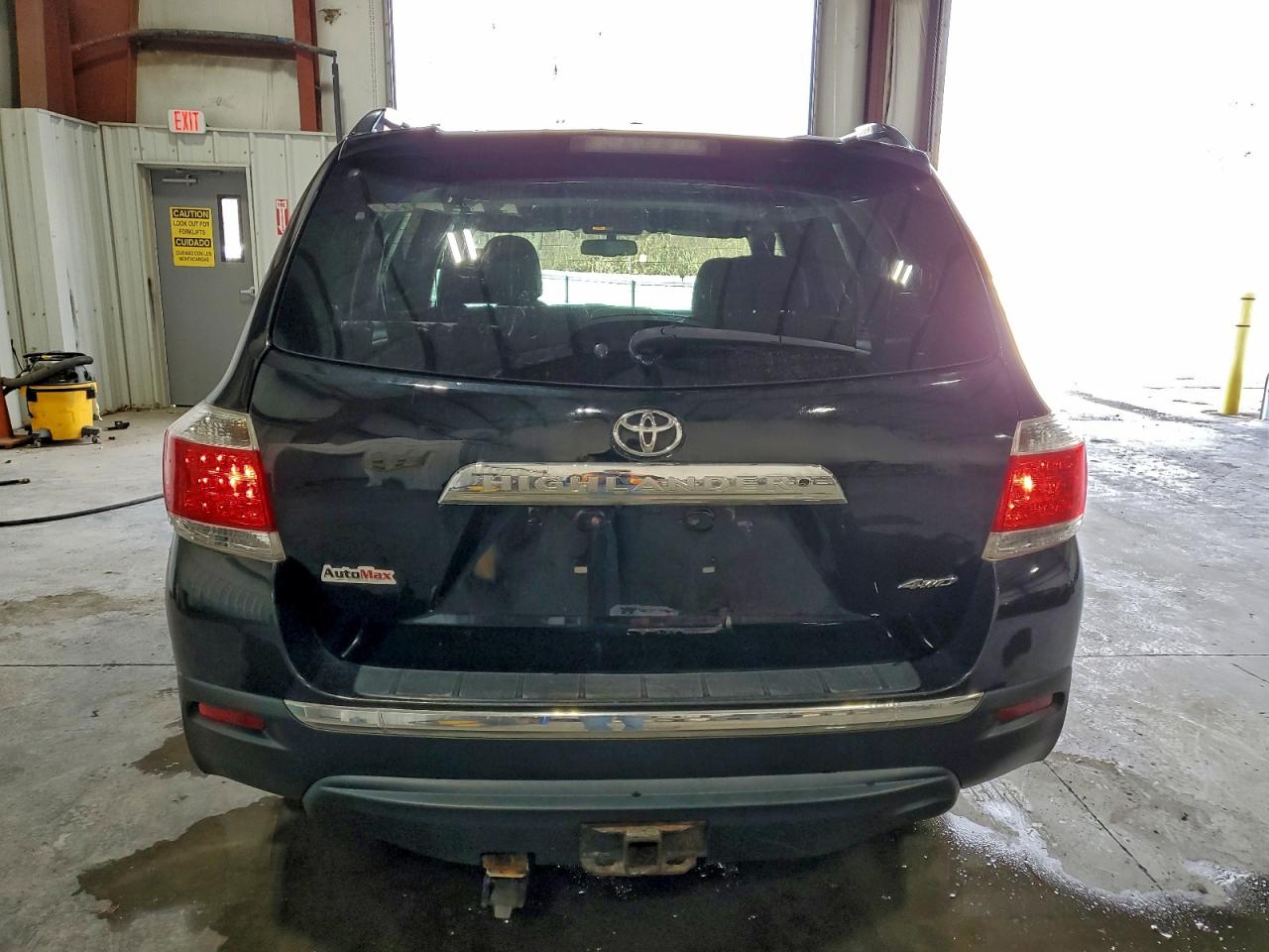 2011 Toyota Highlander Base VIN: 5TDBK3EH3BS085659 Lot: 94137385