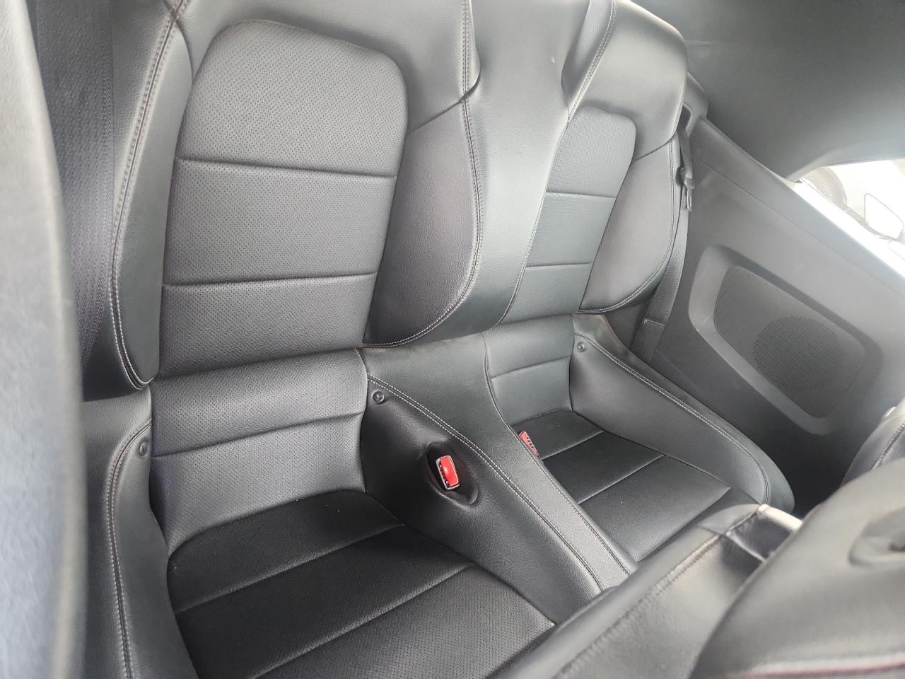 2017 Ford Mustang Premium W/Ec VIN: 1FATP8UH7H5331590 Lot: 91742215