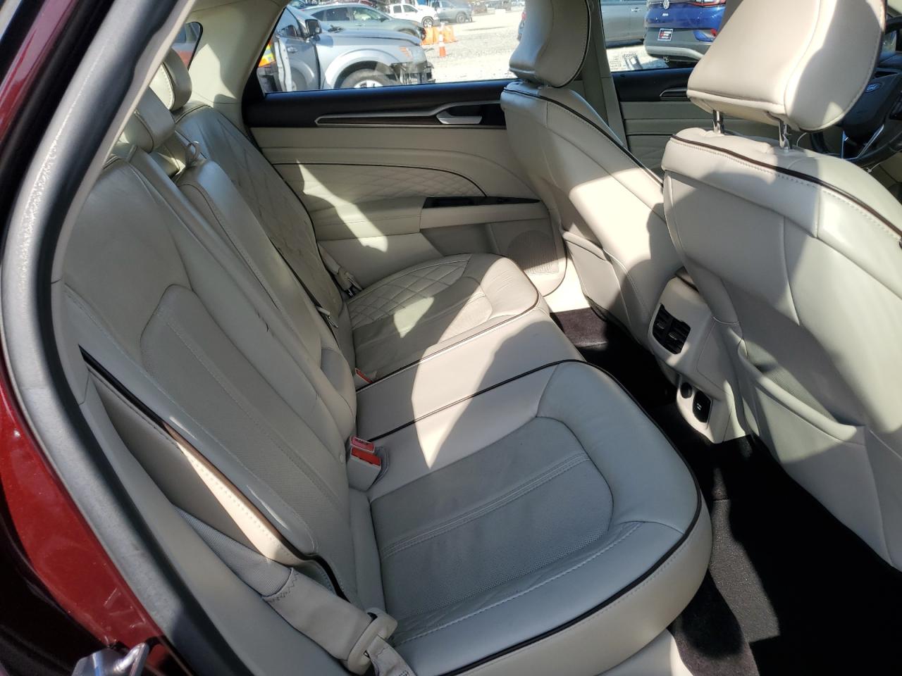 2017 Ford Fusion Titanium VIN: 3FA6P0K95HR371948 Lot: 90916325