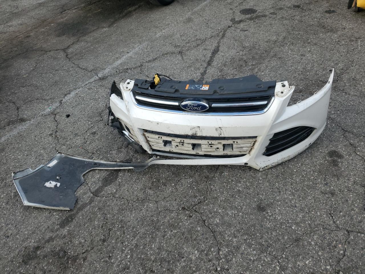 2014 Ford Escape Titanium VIN: 1FMCU0J9XEUA38913 Lot: 92259465