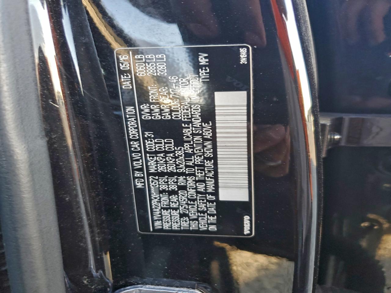 2017 Volvo Xc90 T6 VIN: YV4A22PKXH1113572 Lot: 94095625