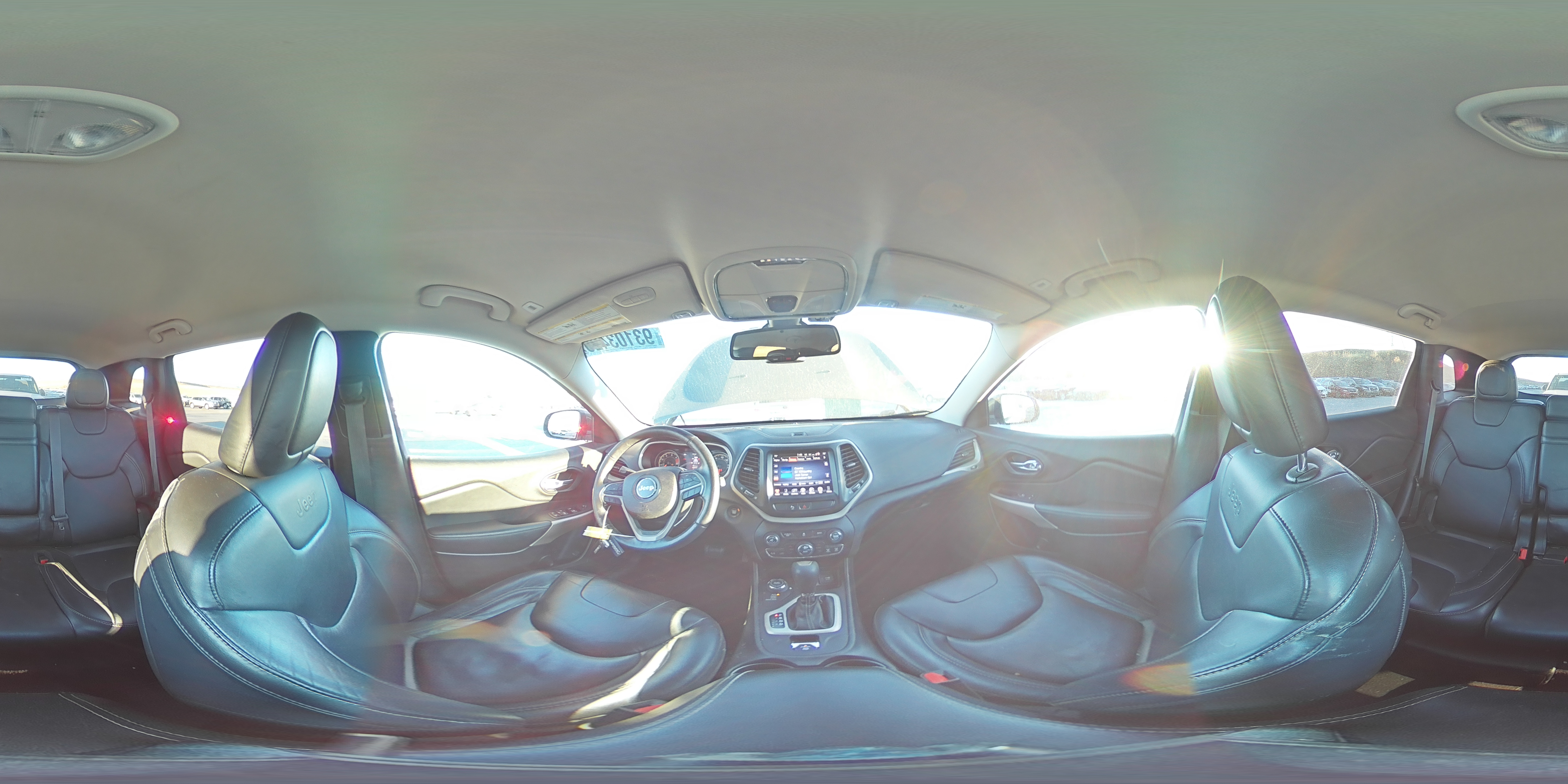 2018 Jeep Cherokee Limited VIN: 1C4PJMDB4JD608905 Lot: 93103425