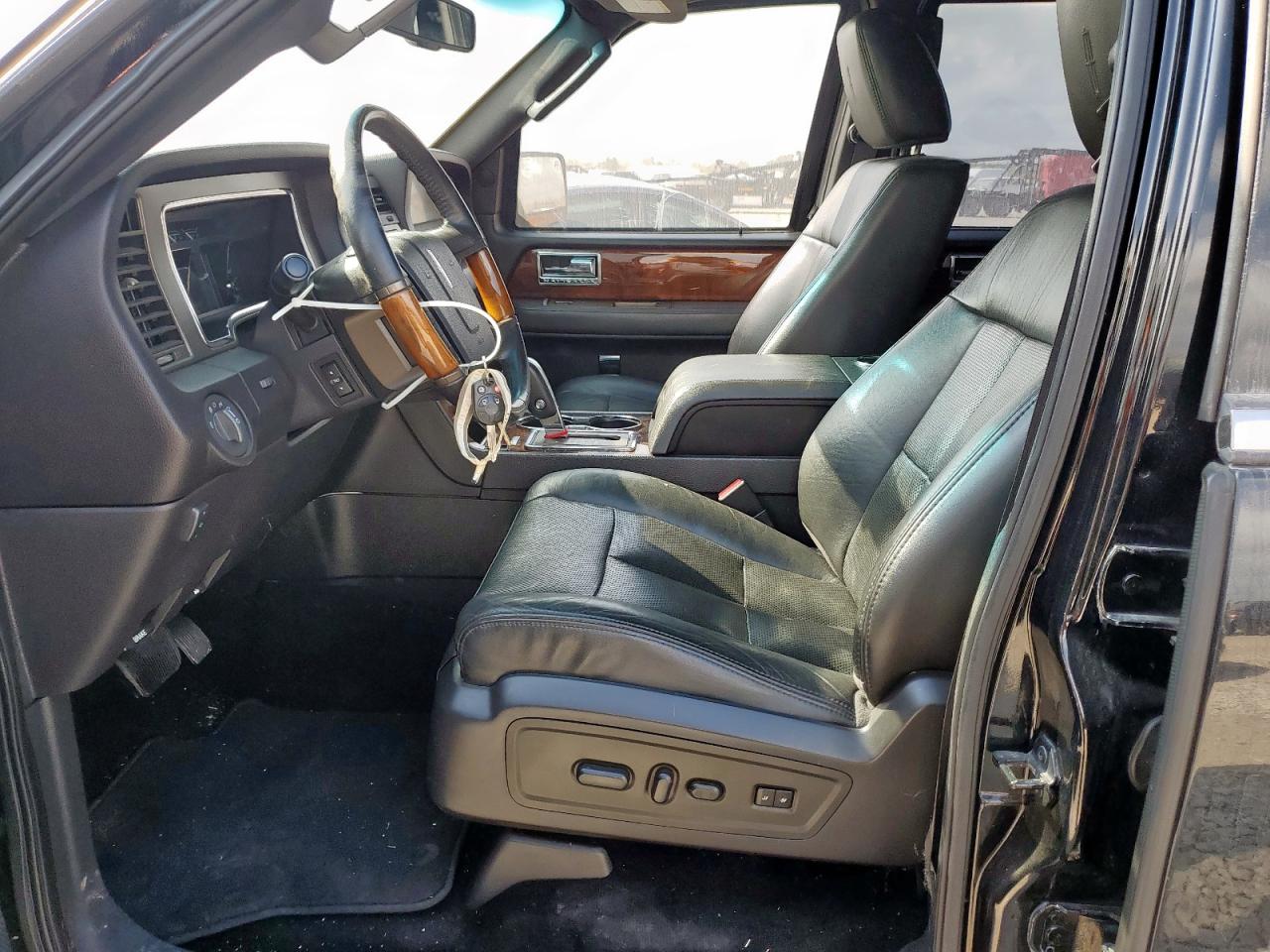 2011 Lincoln Navigator L VIN: 5LMJJ3J58BEJ09771 Lot: 93237065