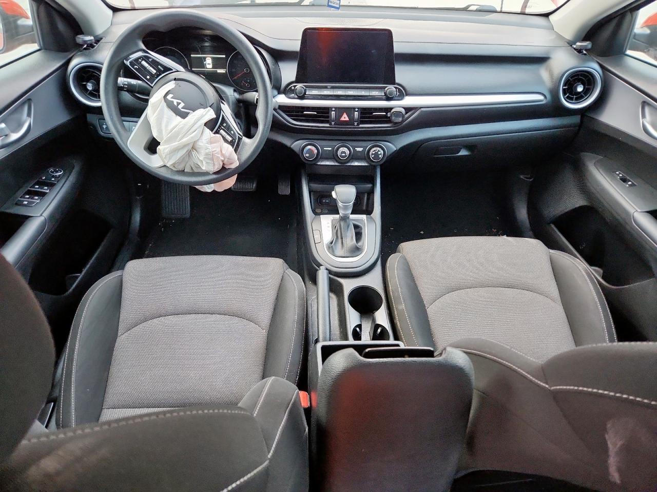 2023 Kia Forte Lx VIN: 3KPF24AD9PE611143 Lot: 91071135