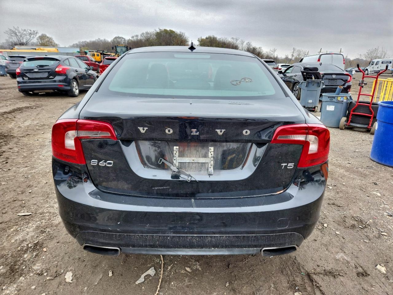 2014 Volvo S60 T5 VIN: YV1612FS9E2294662 Lot: 93979035