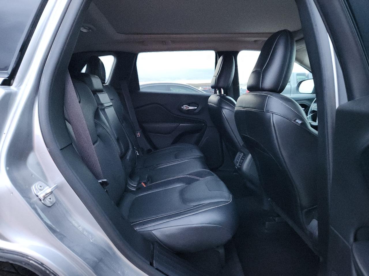 2015 Jeep Cherokee Limited VIN: 1C4PJMDS3FW569994 Lot: 93278725