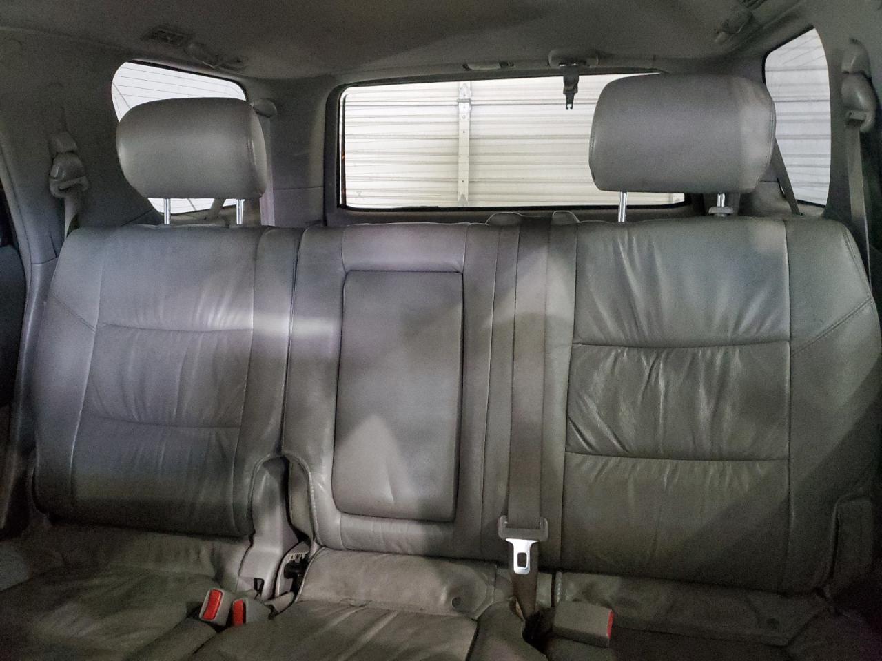 2006 Toyota Sequoia Sr5 VIN: 5TDBT44A76S272545 Lot: 93659945