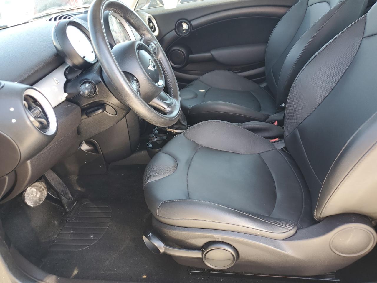 2013 Mini Cooper VIN: WMWSU3C59DT688409 Lot: 93724175