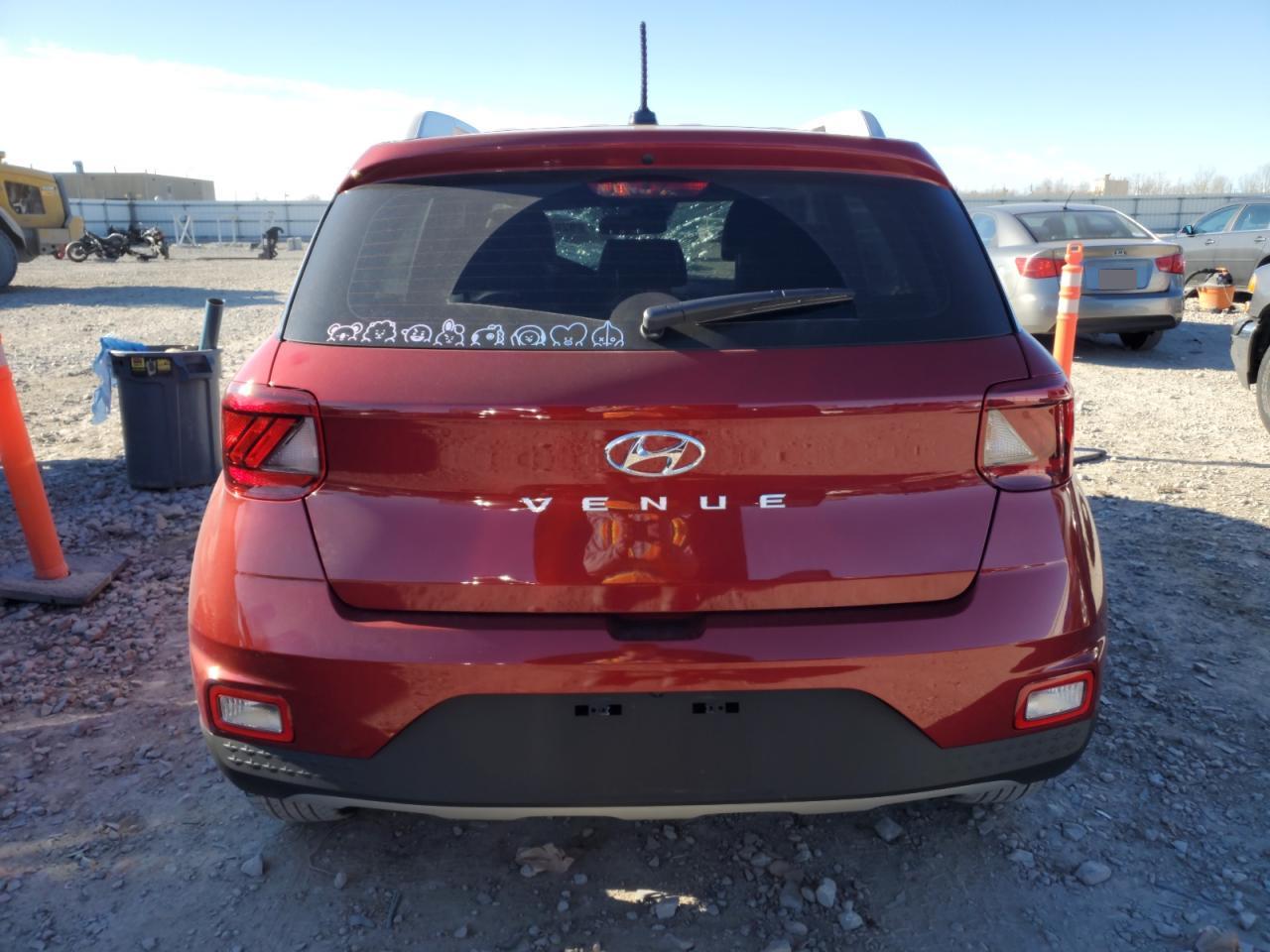 2025 Hyundai Venue Sel VIN: KMHRC8A32SU362490 Lot: 92833255