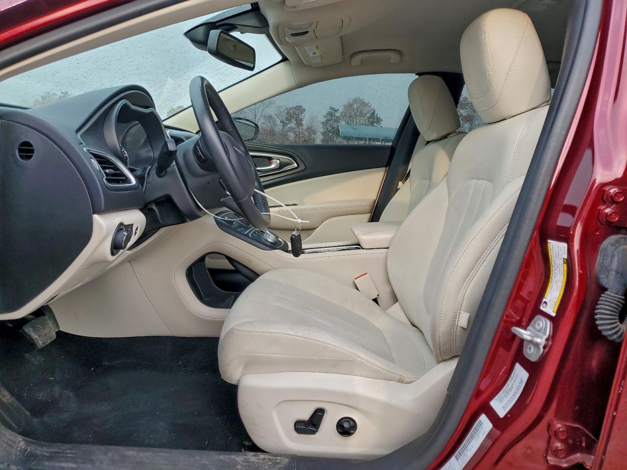 2016 Chrysler 200 Limited VIN: 1C3CCCAB9GN107247 Lot: 93265295