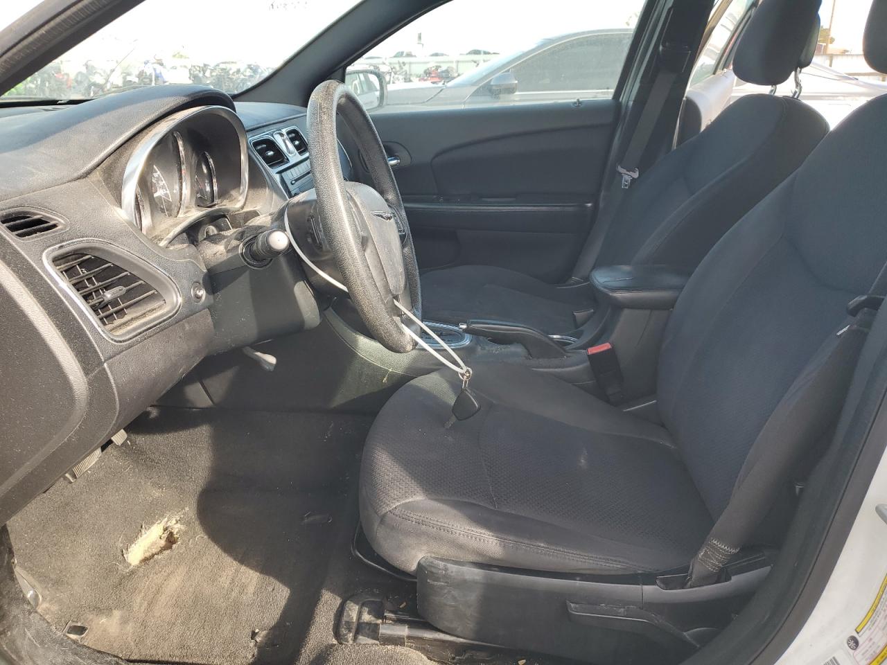 2013 Chrysler 200 Lx VIN: 1C3CCBABXDN671964 Lot: 91700745