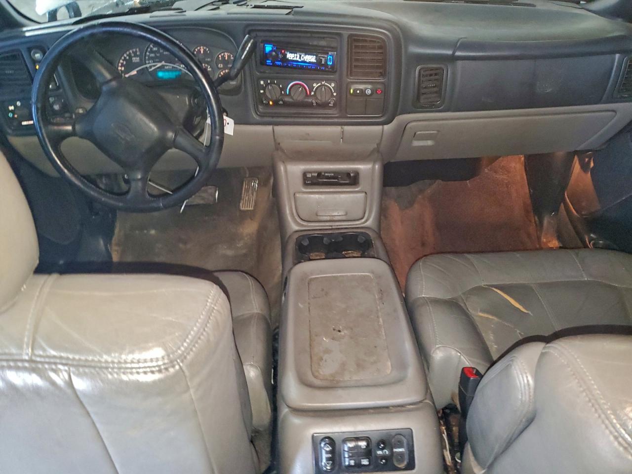 2002 Chevrolet Tahoe K1500 VIN: 1GNEK13Z22R238468 Lot: 93937855