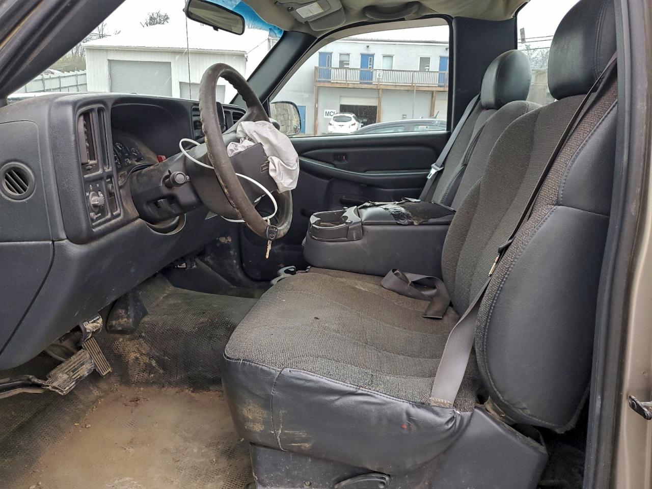 2001 Chevrolet Silverado C1500 VIN: 1GCEC14W81Z276912 Lot: 94630035