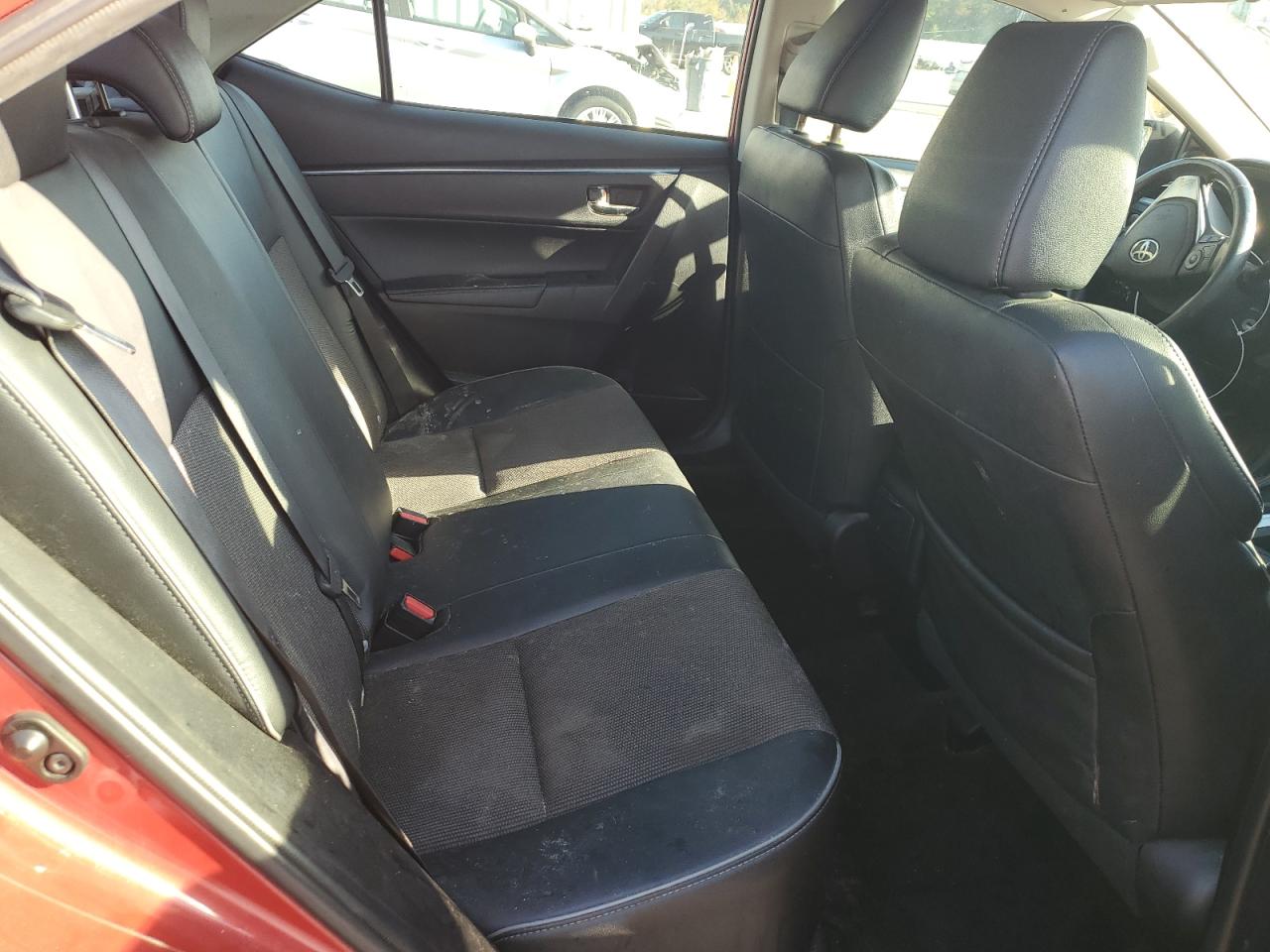 2014 Toyota Corolla L VIN: 2T1BURHE6EC020235 Lot: 92782325