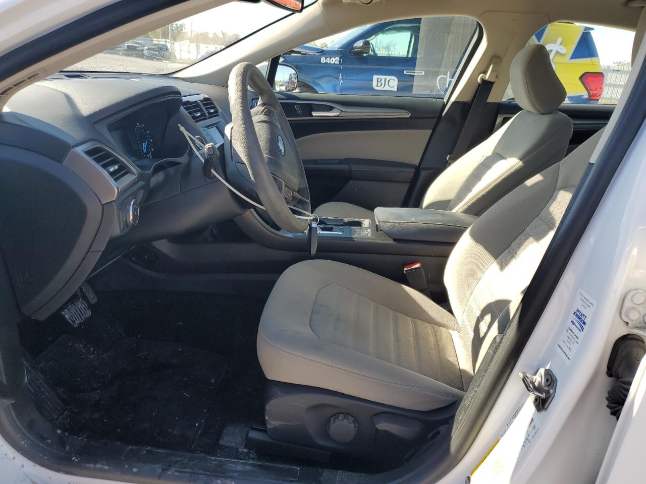 2020 Ford Fusion S VIN: 3FA6P0G71LR122420 Lot: 91125145