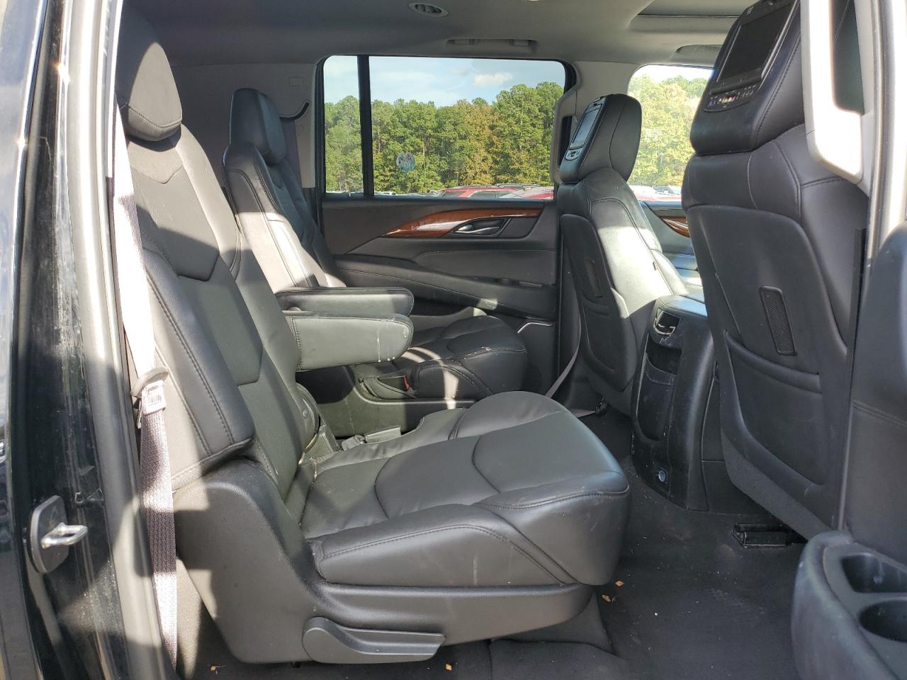 2017 Cadillac Escalade Esv Luxury VIN: 1GYS4HKJ4HR311367 Lot: 92315415