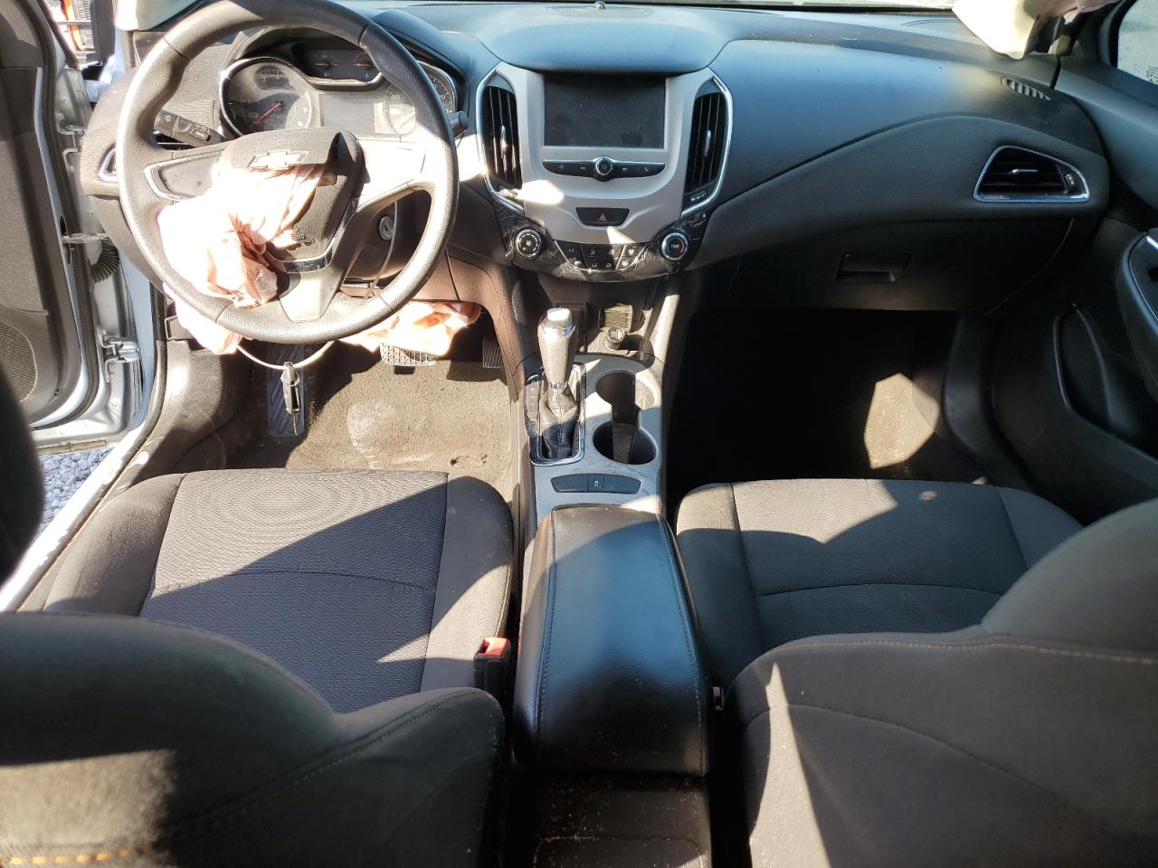 2017 Chevrolet Cruze Ls VIN: 1G1BC5SM5H7277168 Lot: 93353035