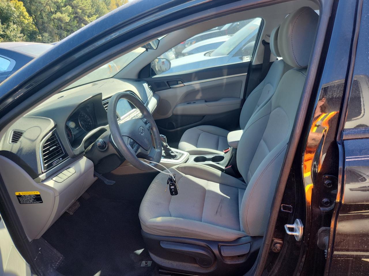 2017 Hyundai Elantra Se VIN: 5NPD84LF5HH087894 Lot: 87436905