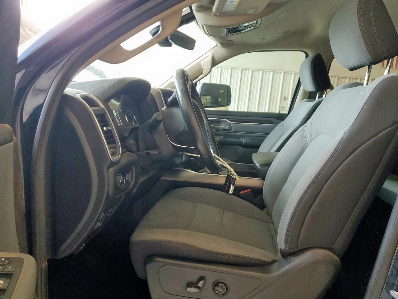 2020 Ram 1500 Big Horn/Lone Star VIN: 1C6RREFT2LN129318 Lot: 92443485