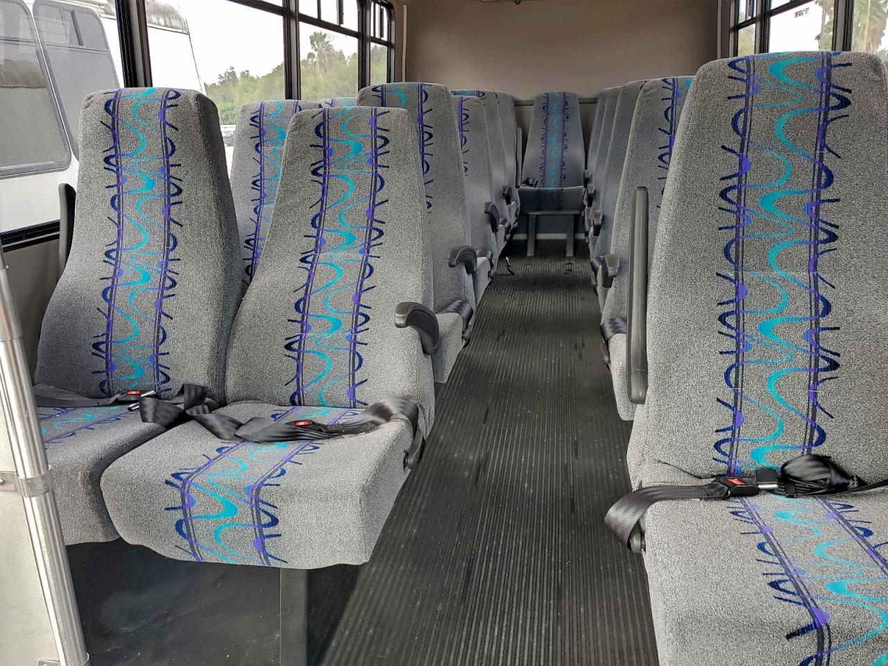 2014 Ford Econoline E450 Super Duty Cutaway Van VIN: 1FDFE4FS3EDB10029 Lot: 92716835