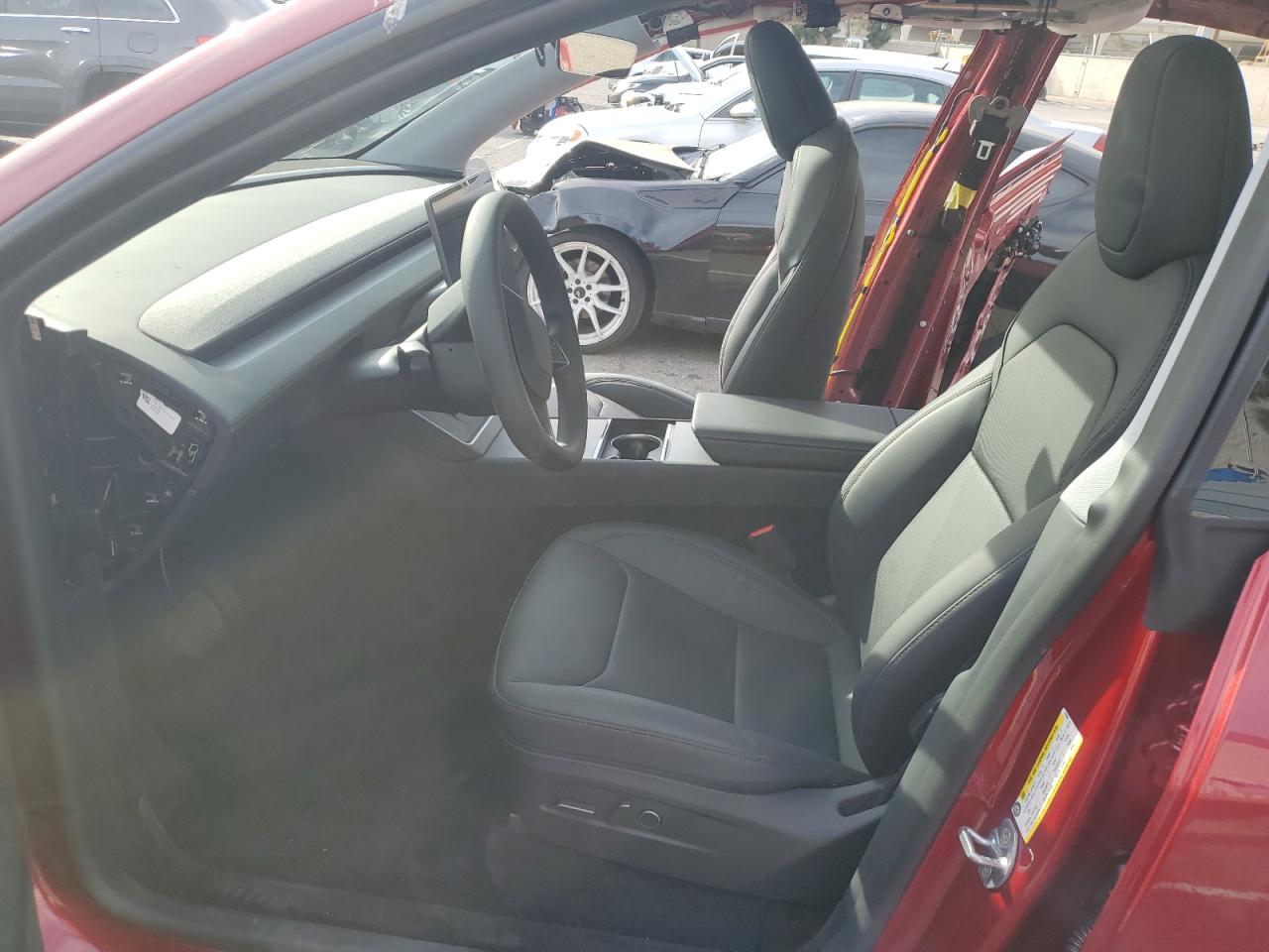 2026 Tesla Model Y VIN: 7SAYGDED1TF415662 Lot: 91021225