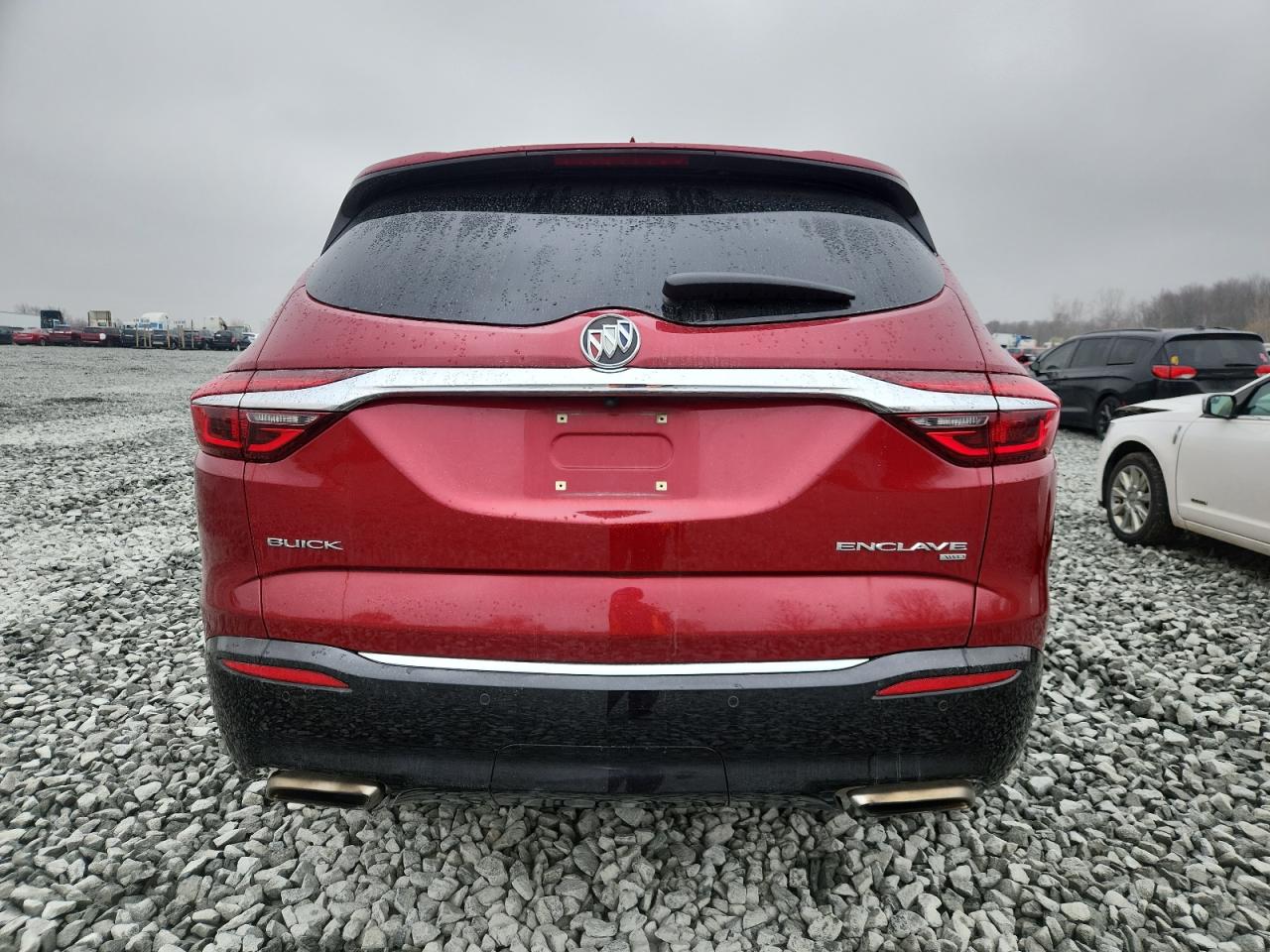 2018 Buick Enclave Essence VIN: 5GAEVAKW2JJ121656 Lot: 92568165