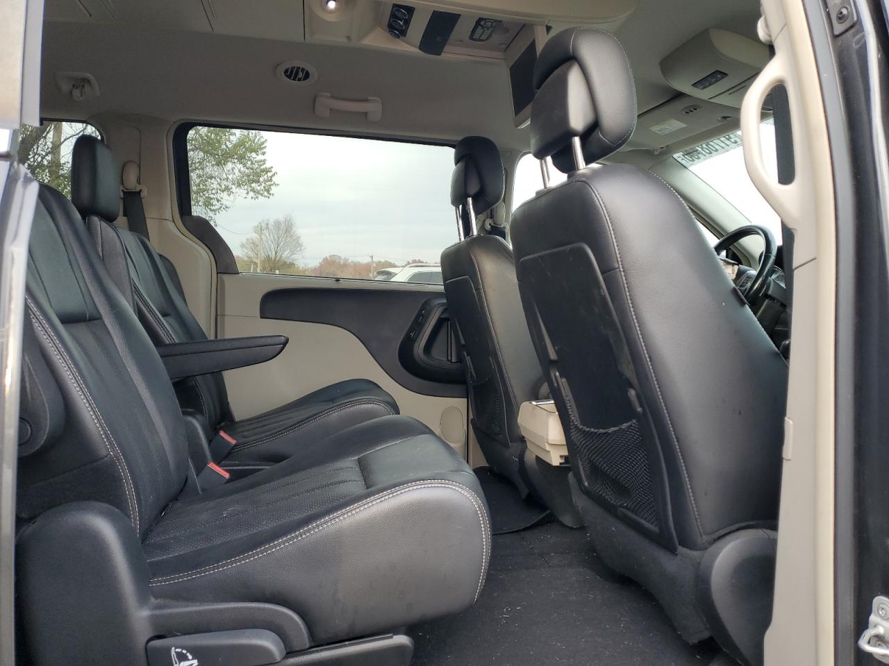 2012 Chrysler Town & Country Touring L VIN: 2C4RC1CG5CR364230 Lot: 91768755