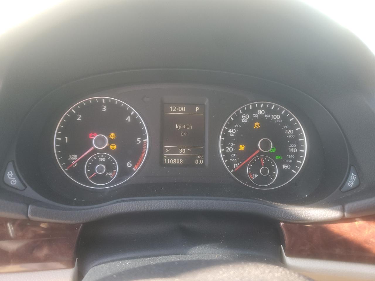 2013 Volkswagen Passat Sel VIN: 1VWCN7A36DC068370 Lot: 92043205