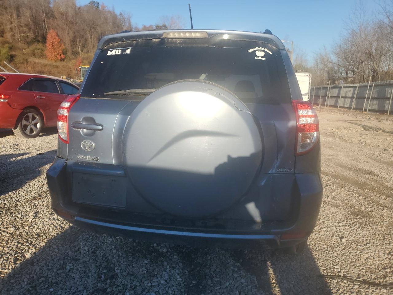 2011 Toyota Rav4 VIN: 2T3BF4DVXBW132198 Lot: 92715135