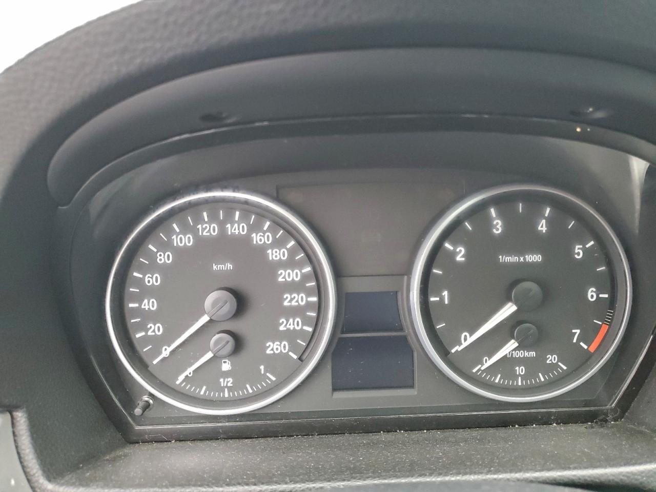 2007 BMW 323 I VIN: WBAVH13577KC97133 Lot: 90868825