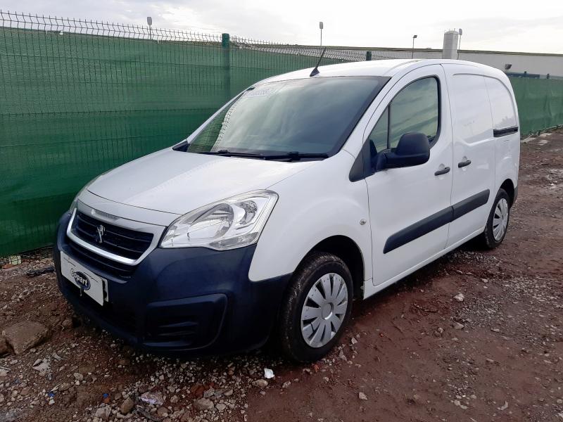 2018 PEUGEOT PARTNER 625 1.6 BLUEHDI 75 PROFESSIONAL VAN for sale at Copart WESTBURY