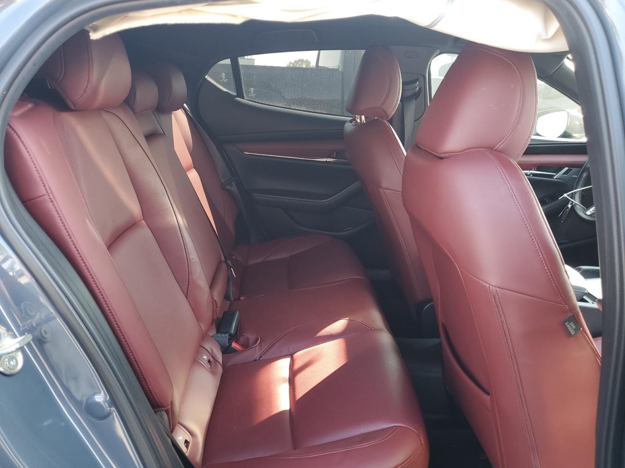 2021 Mazda 3 Premium VIN: JM1BPAML3M1347188 Lot: 90611385