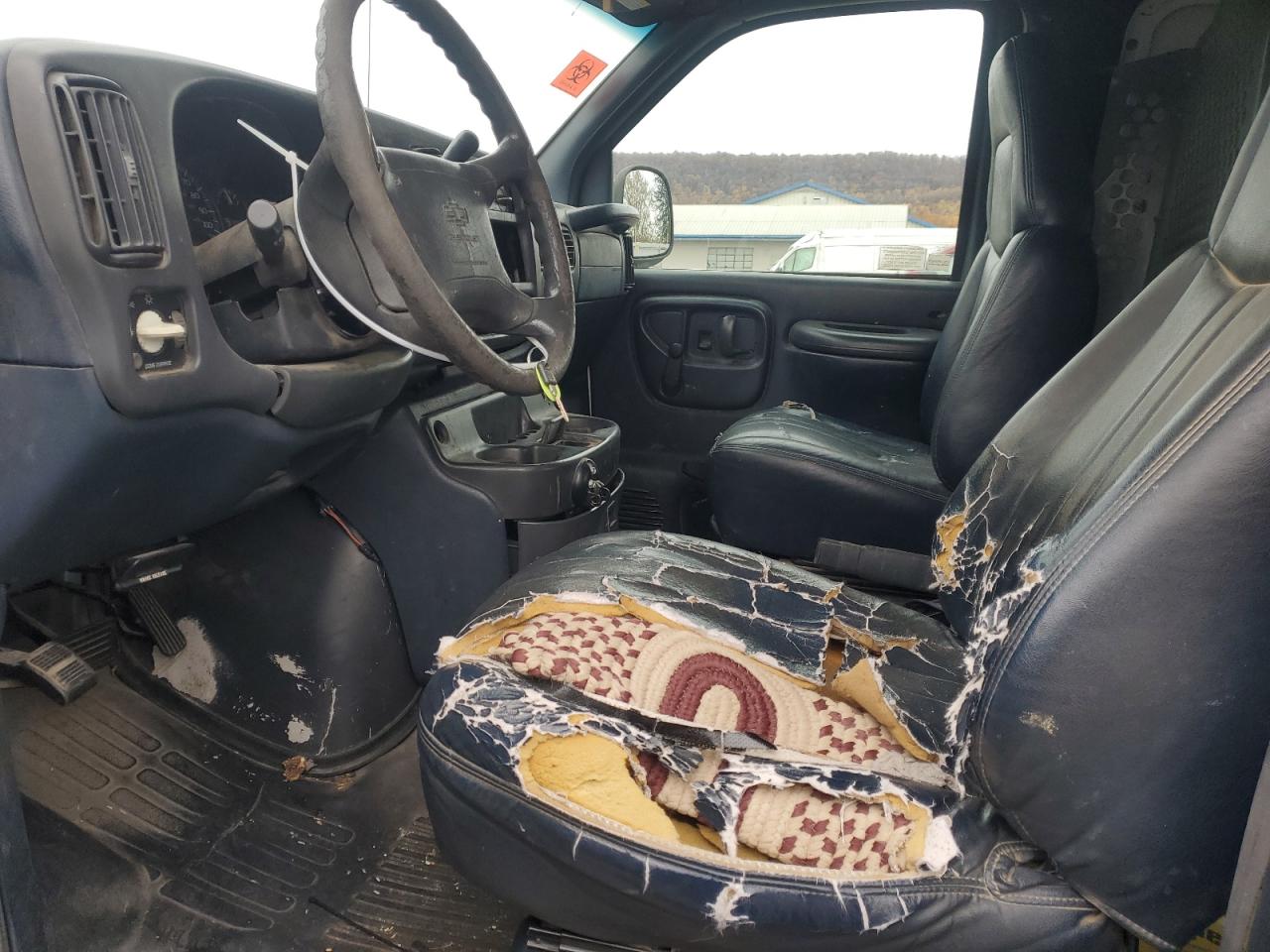 1997 Chevrolet Express G3500 VIN: 1GCHG35R1V1039690 Lot: 92397365