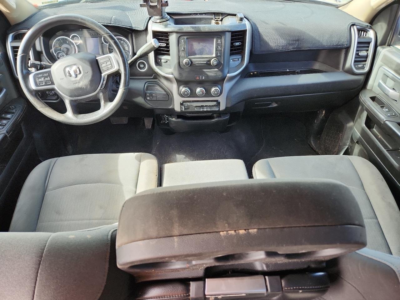 2019 Ram 2500 Big Horn VIN: 3C6UR5DL3KG632165 Lot: 92289675