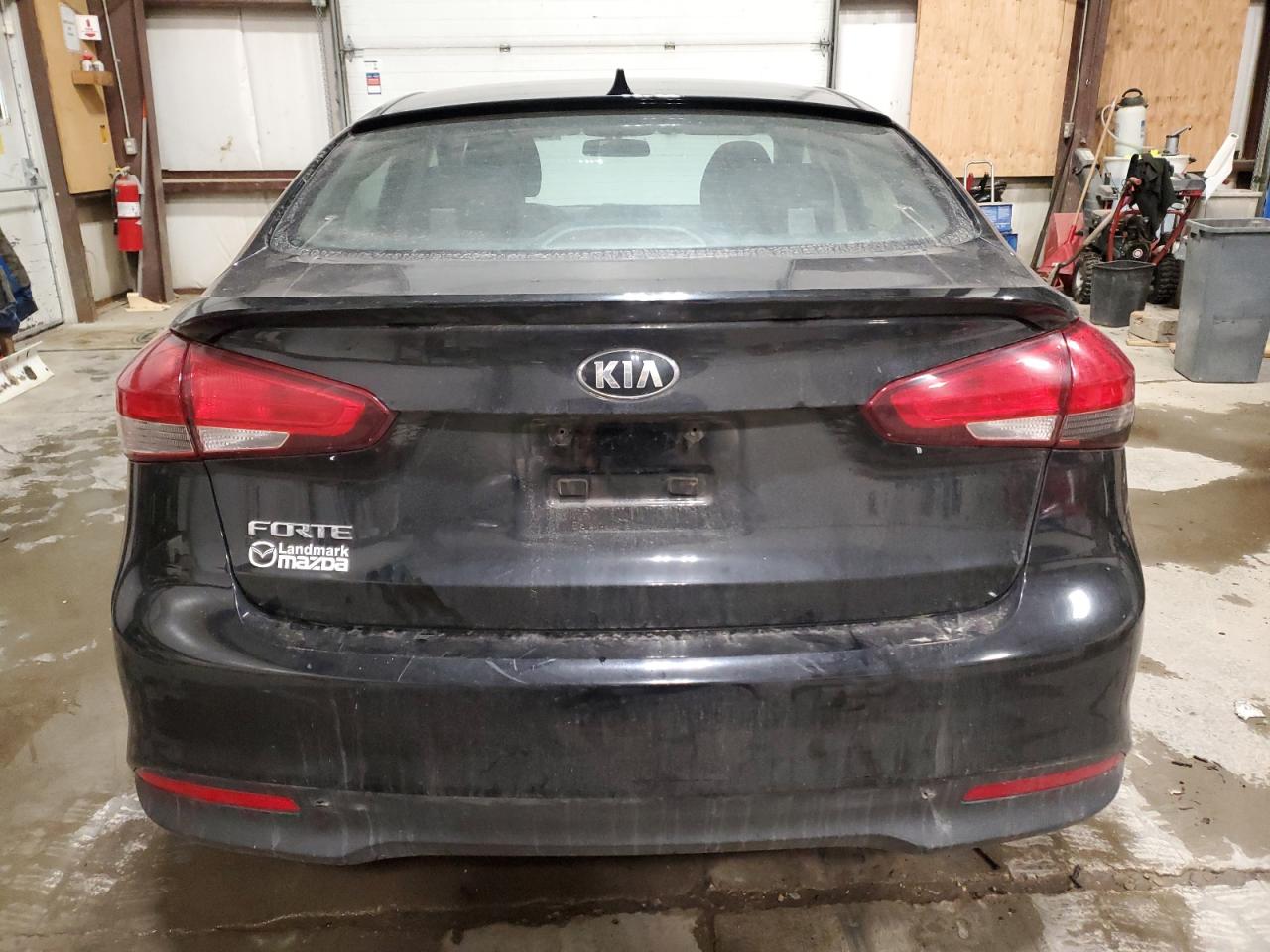 2018 Kia Forte Lx VIN: 3KPFK4A74JE202839 Lot: 92491425