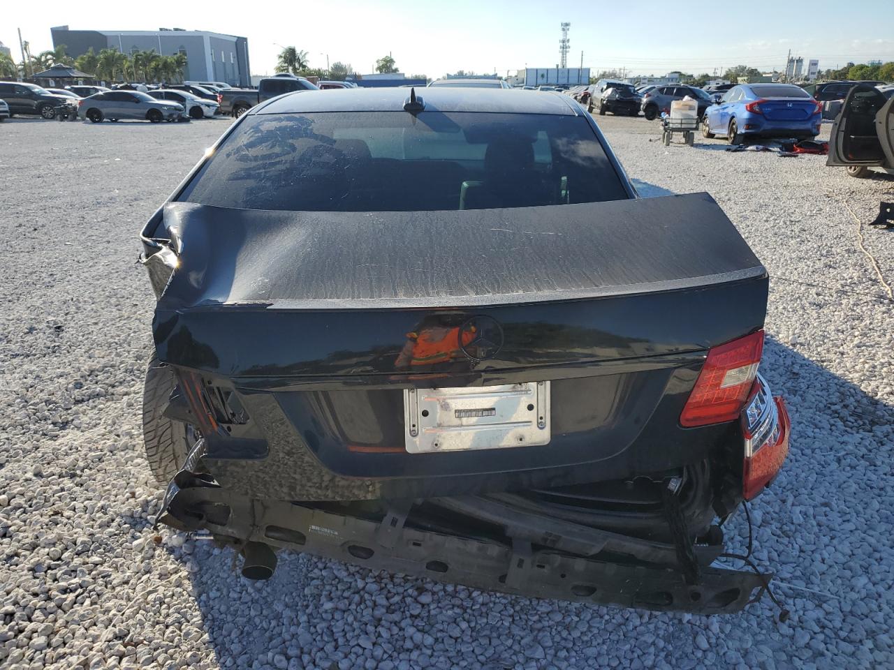 2013 Mercedes-Benz E 350 VIN: WDDHF5KB1DA729580 Lot: 93522395